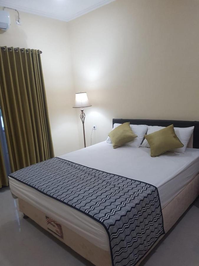 Yogi Homestay Canggu  Luaran gambar