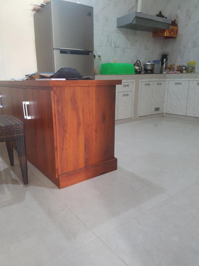 Yogi Homestay Canggu  Luaran gambar