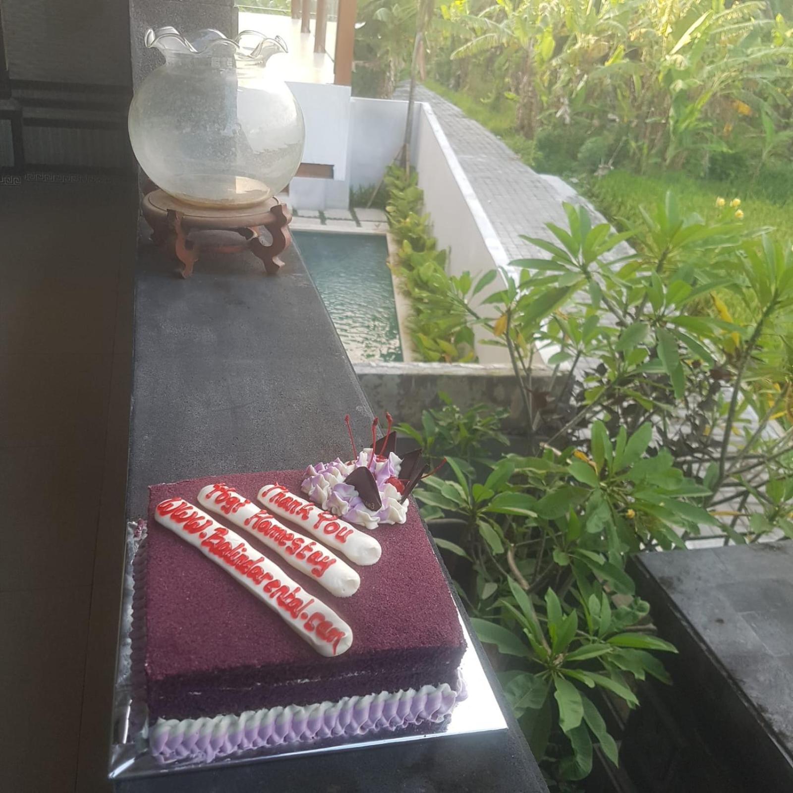 Yogi Homestay Canggu  Luaran gambar