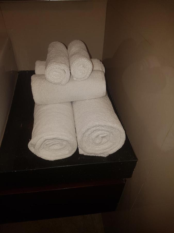 Yogi Homestay Canggu  Luaran gambar
